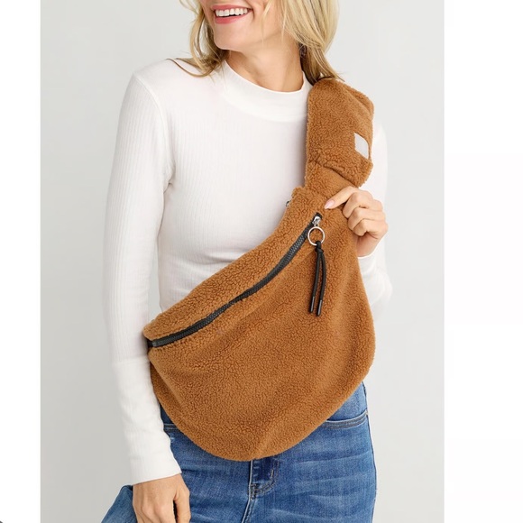 **NWT** Free People Movement Overachiever Sherpa Sling Bag, Lavender - Picture 11 of 11